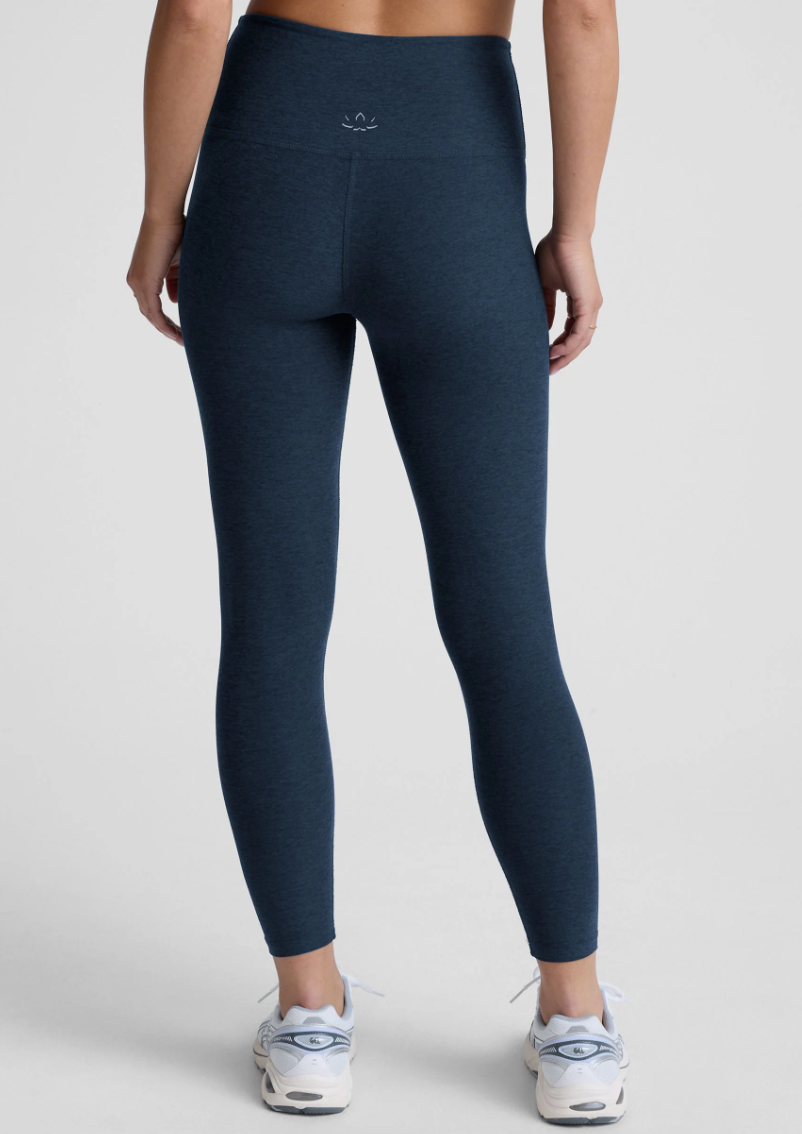 Caught in the Midi Legging