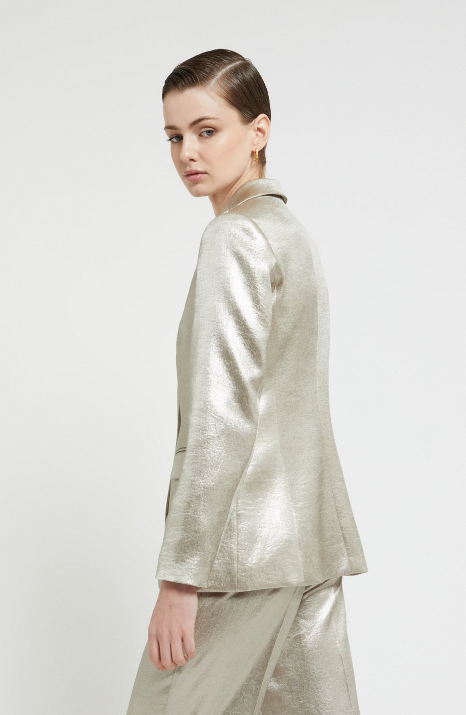 Jacket with shiny effect