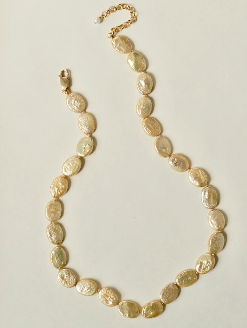GOLDIE PEARL NECKLACE