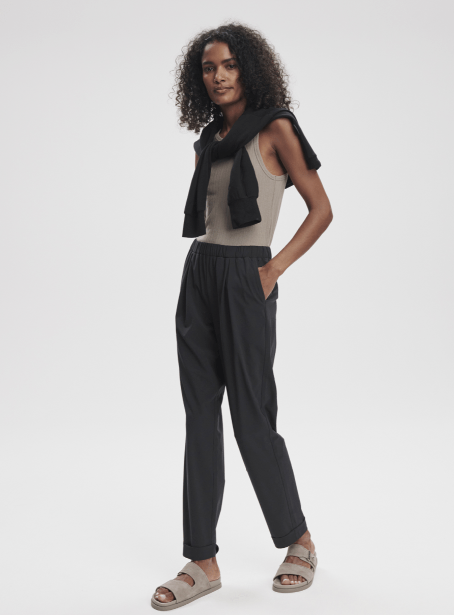 Alana Slim Tapered Cuff Pant 27 - Detour Boutiques