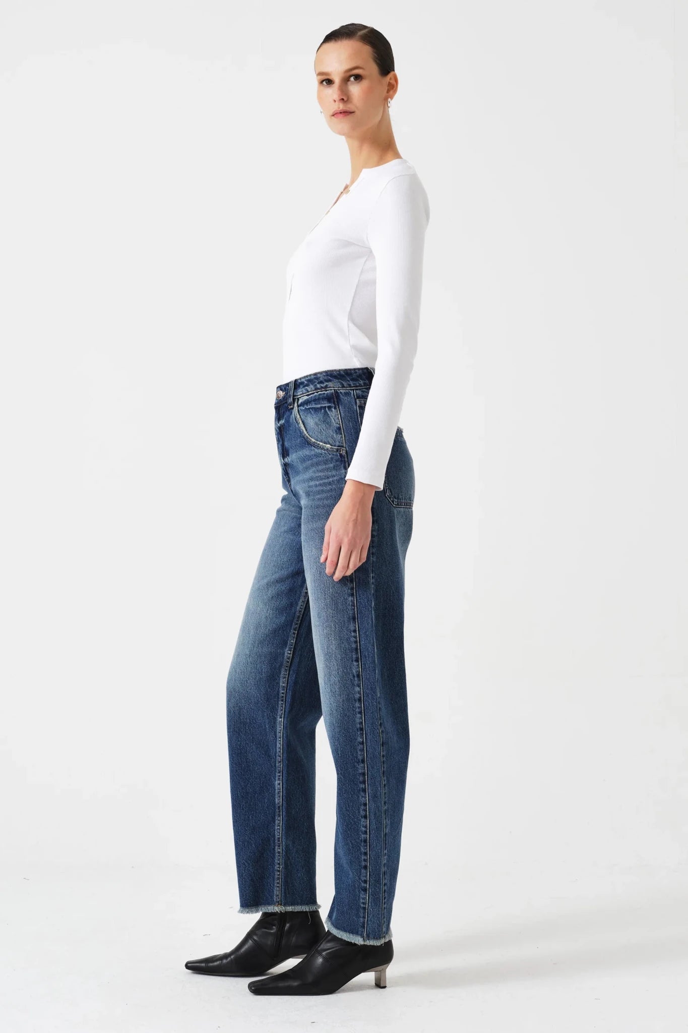 Bo Barrel Leg Jean - Detour Boutiques