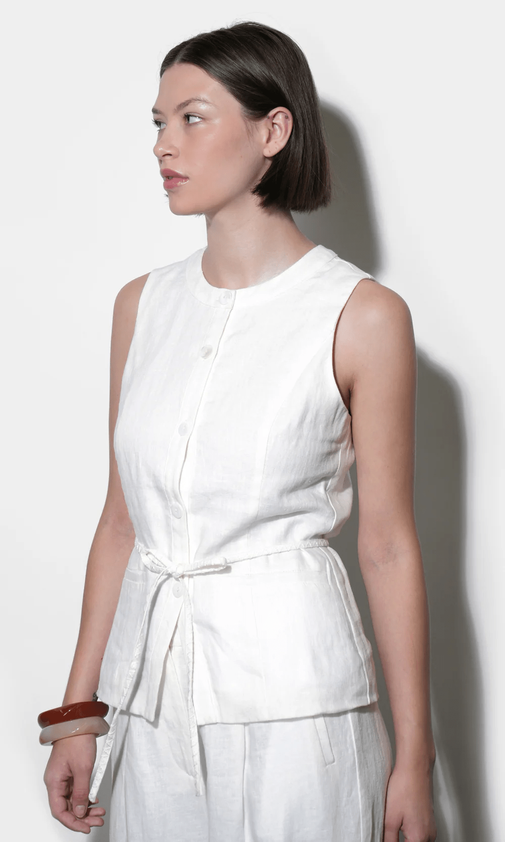 Hadley Linen Vest - Detour Boutiques