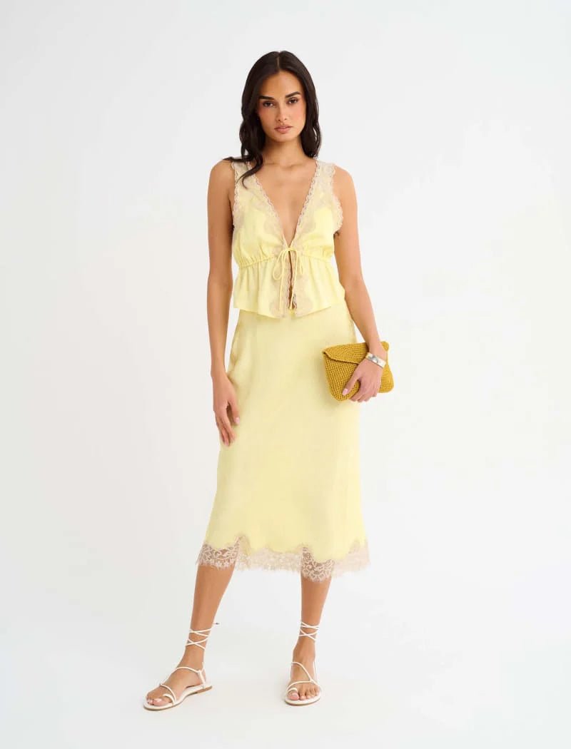 Lady Lace Tank - Detour Boutiques