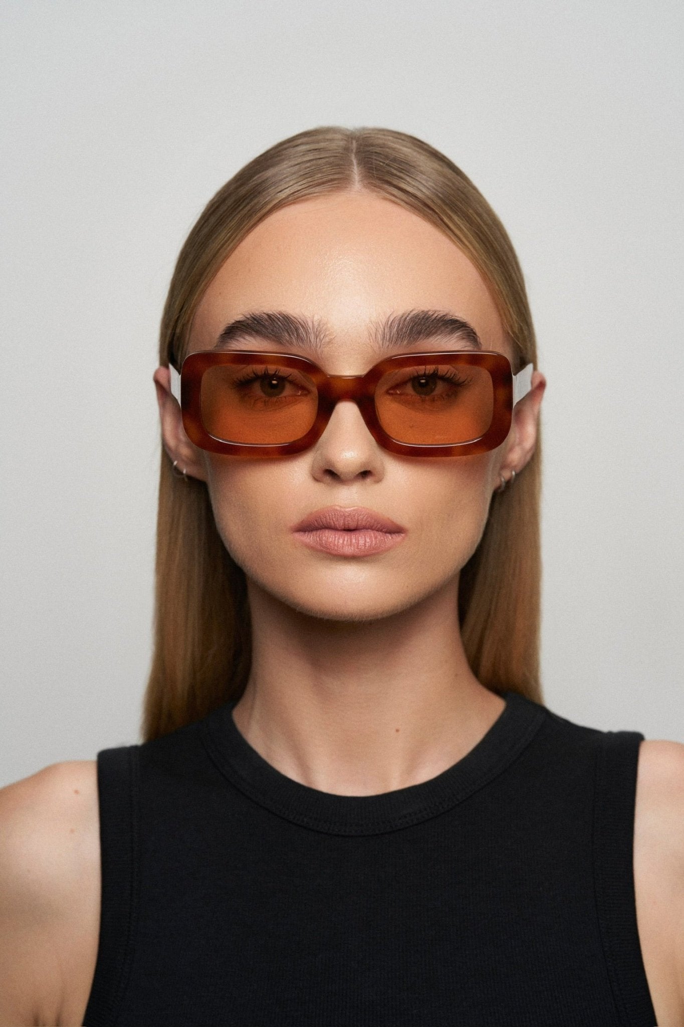 Lexi in Light Brown Tortoise - Detour Boutiques