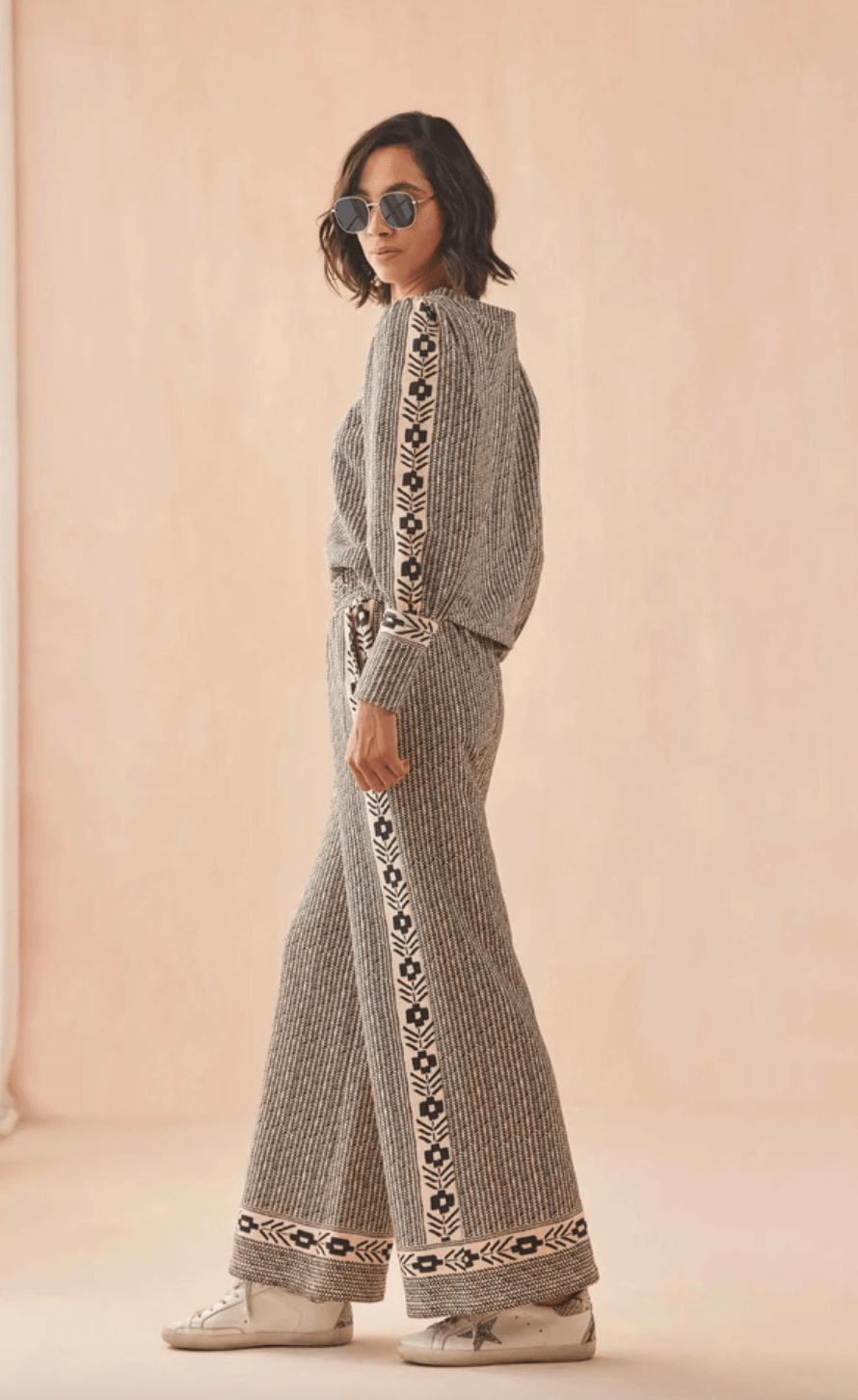 Lydia Sweatshirt - Detour Boutiques