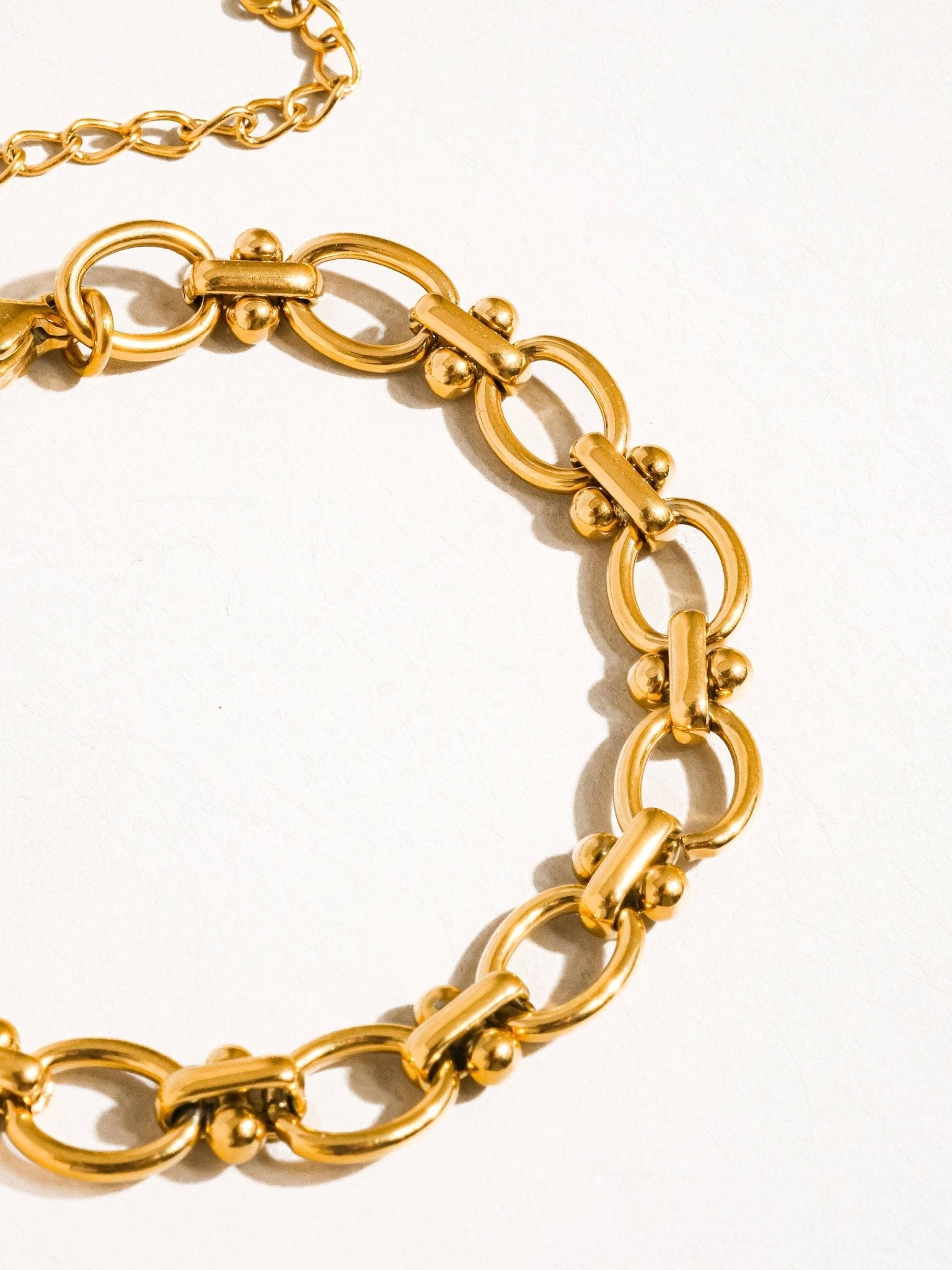 MAIQ Accessories - Dawson 18K Gold Non - Tarnish Braided Chain Bracelet - Detour Boutiques