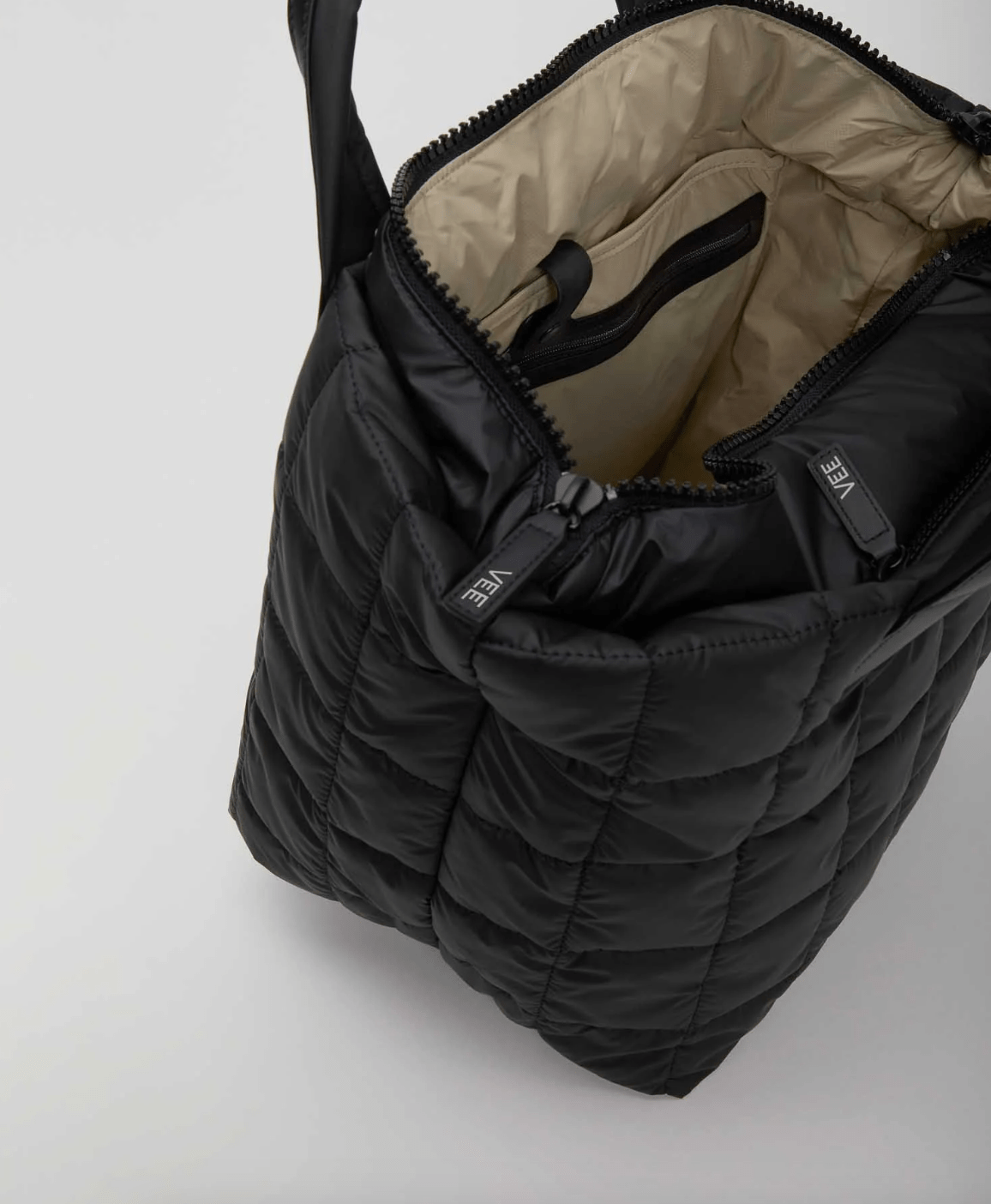 Porter Tote Medium - Detour Boutiques