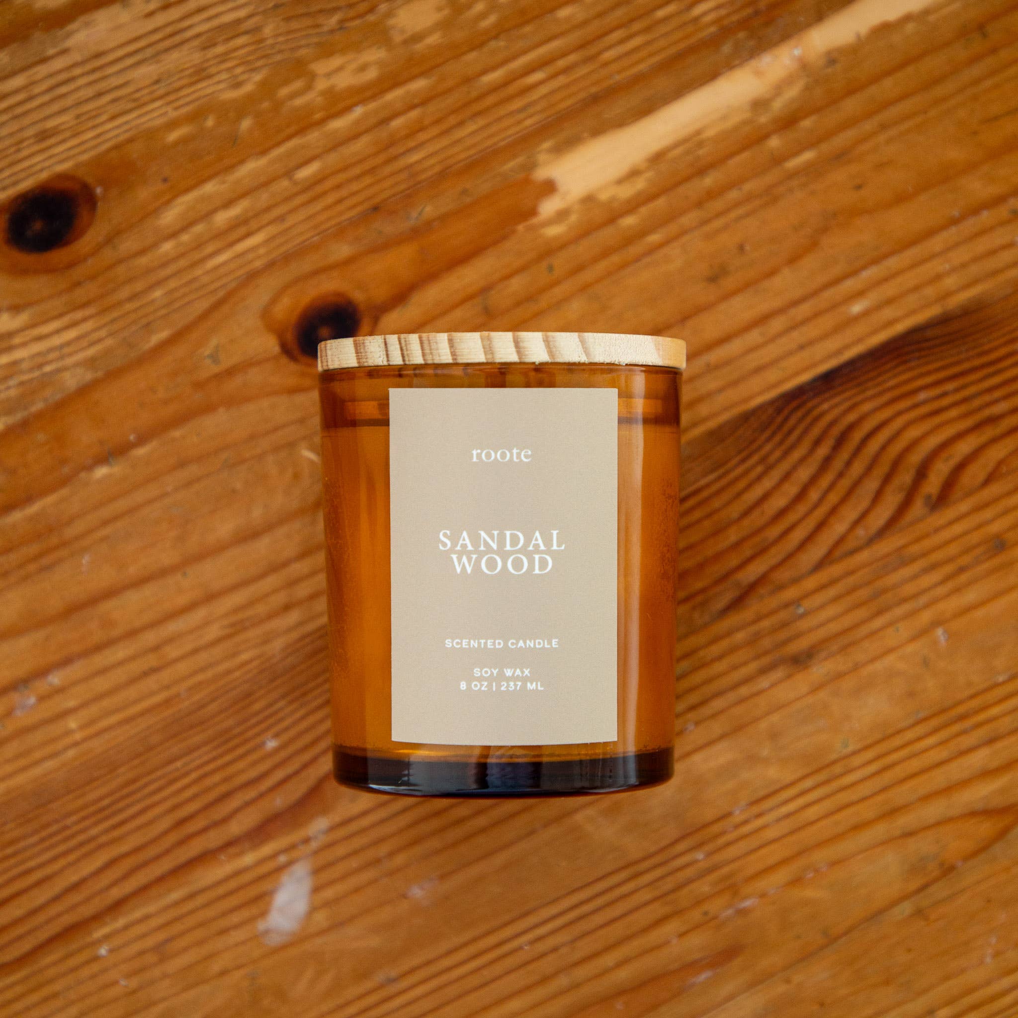 roote - Sandalwood Soy Wax Scented Candle - Detour Boutiques