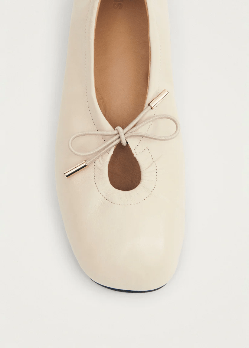 Rosalind Cream Leather Ballet Flats - Detour Boutiques