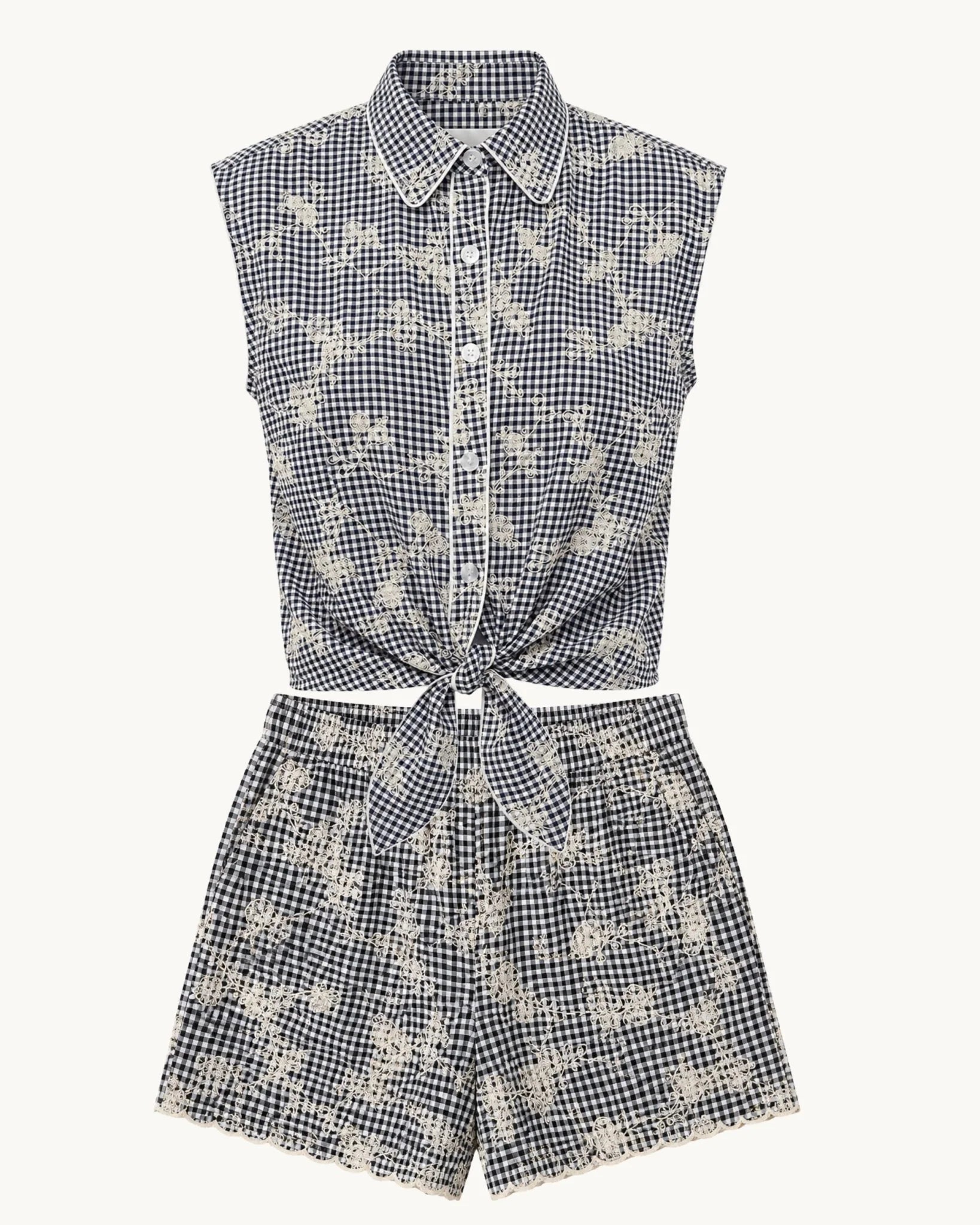 Scallop Shorts - Detour Boutiques