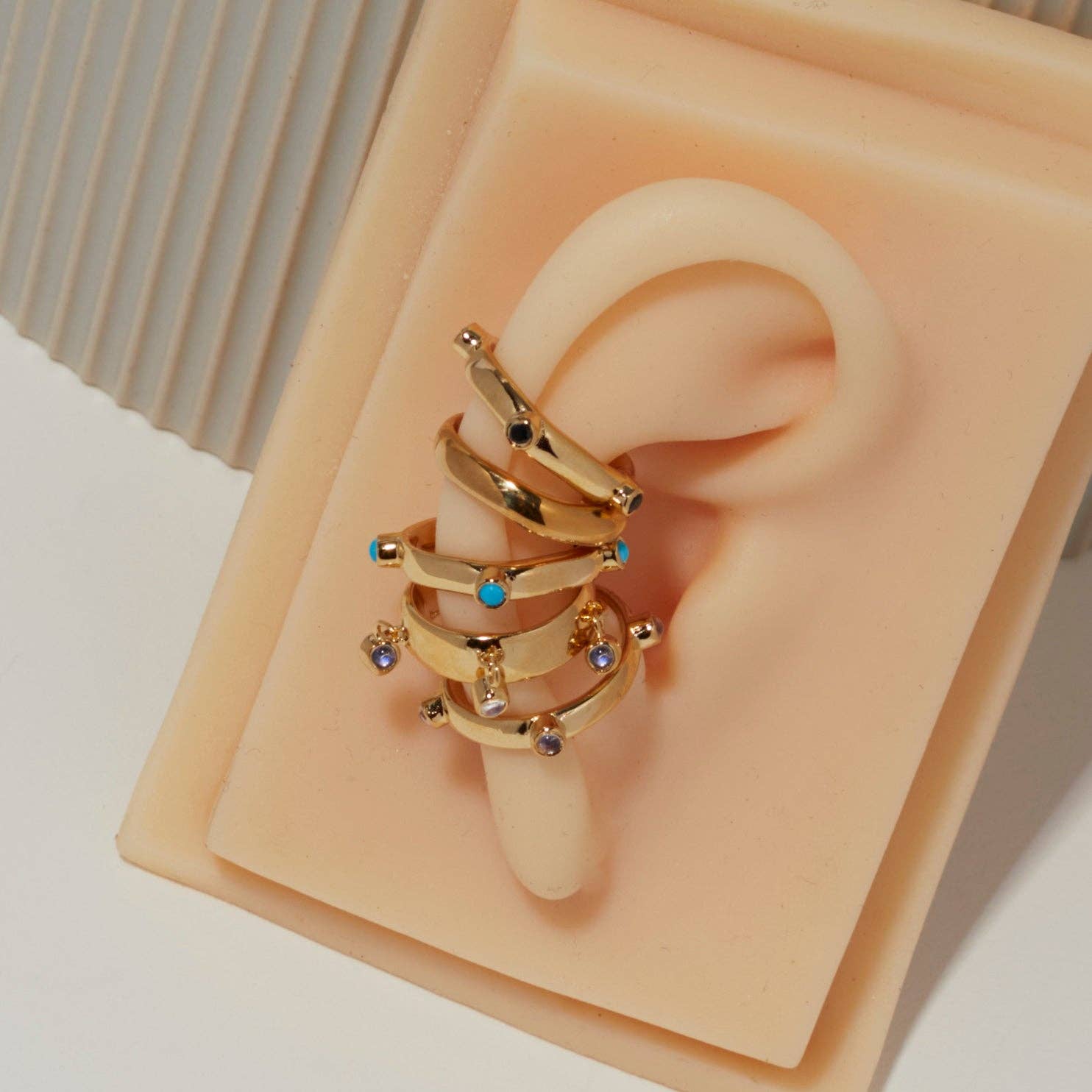 Studio Grun - Dome Ear Cuff in Medium/Silver - Detour Boutiques