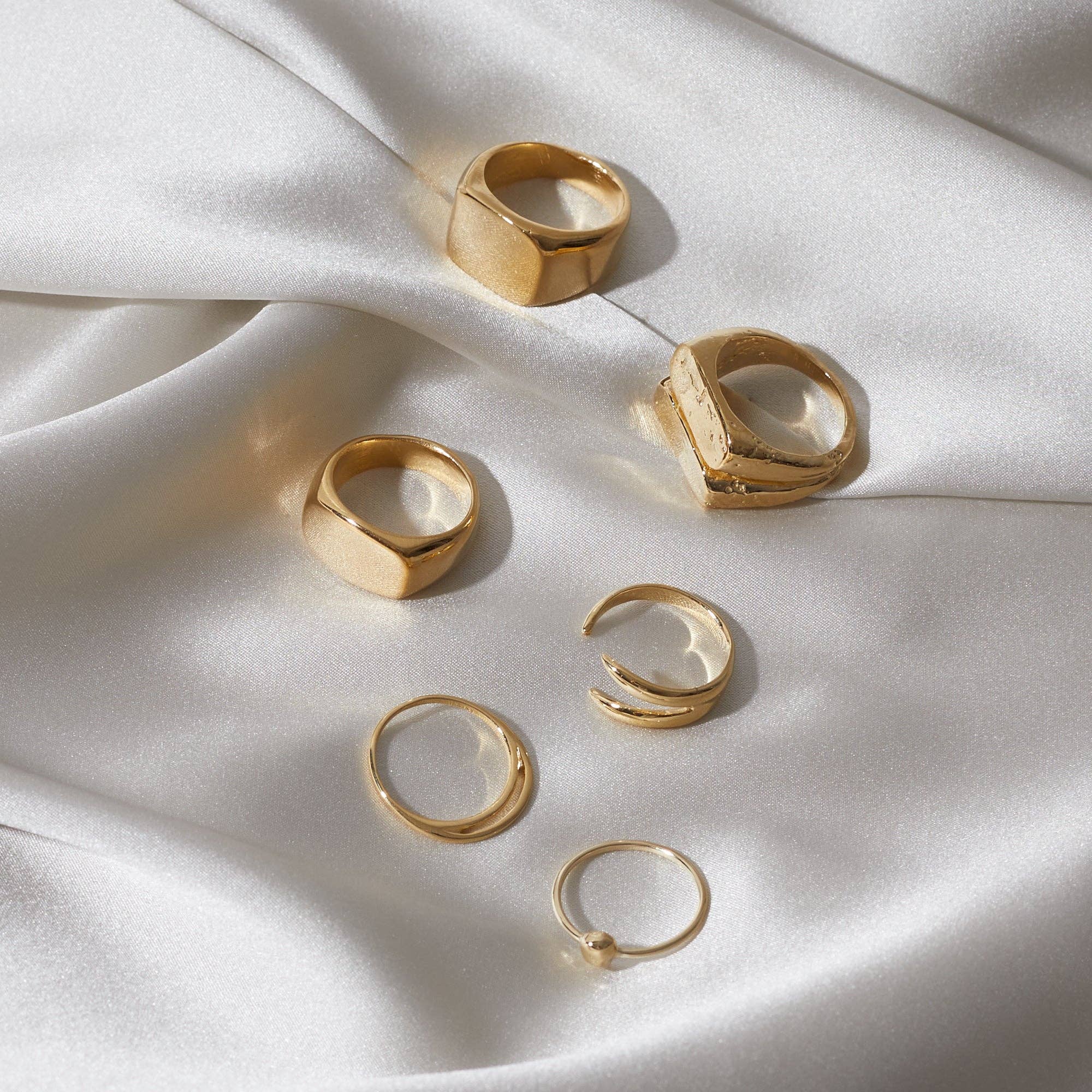 Studio Grun - Hex Ring in Gold - Detour Boutiques
