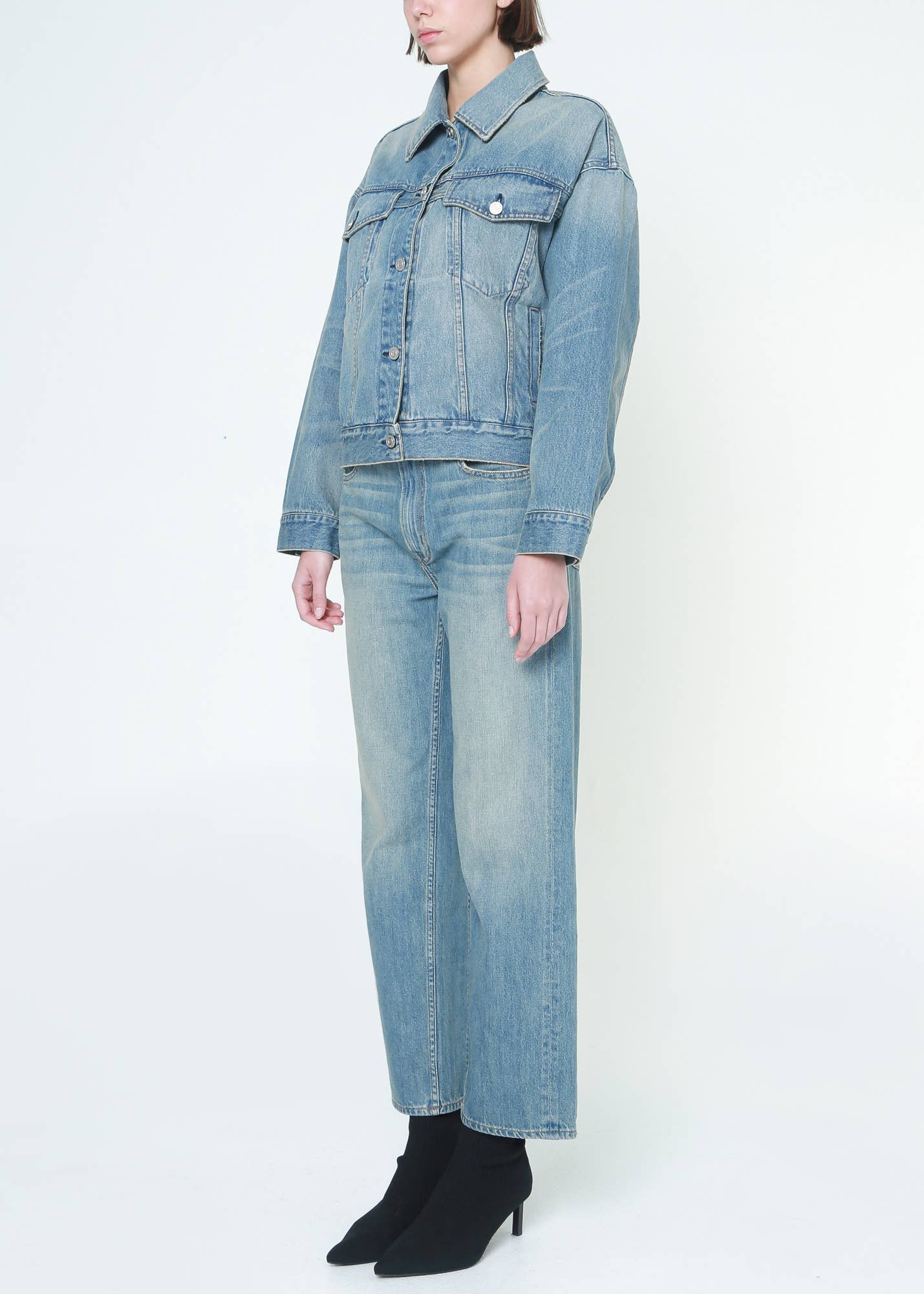 Taylor Boxy Straight Jeans - Detour Boutiques