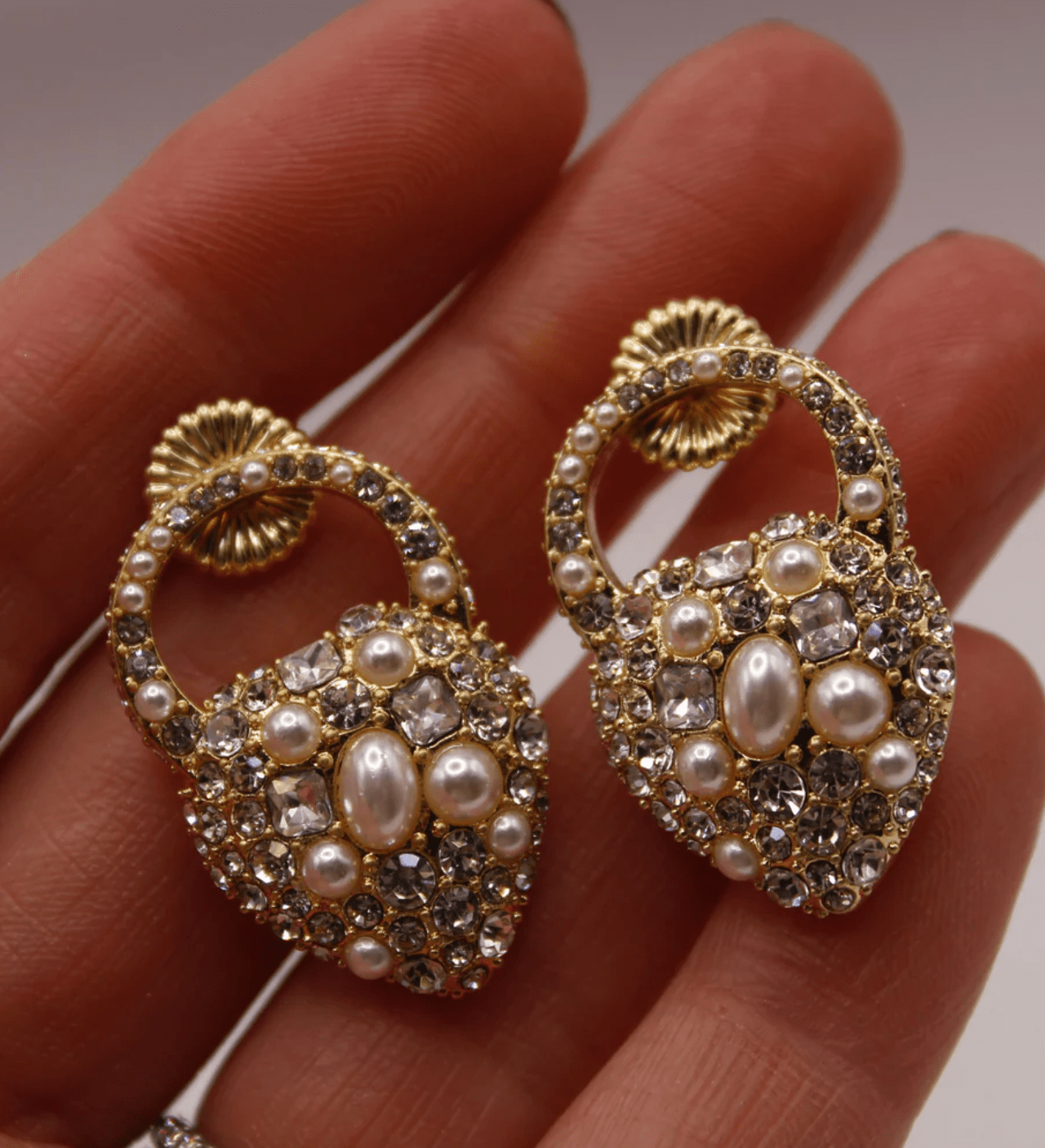 The Nina Pearl Heart Stud Earring - Detour Boutiques