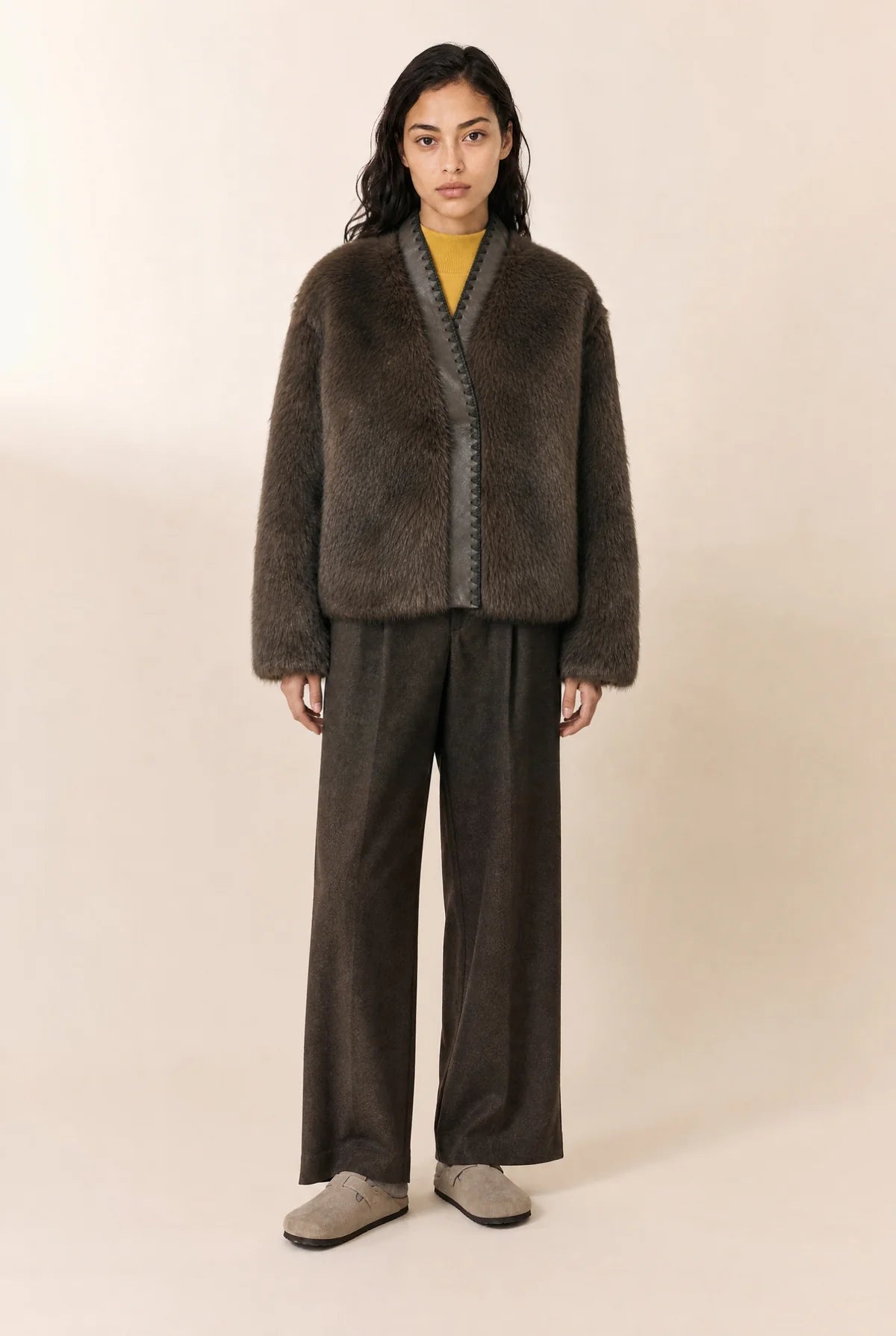 Vinih Plain Coat - Detour Boutiques