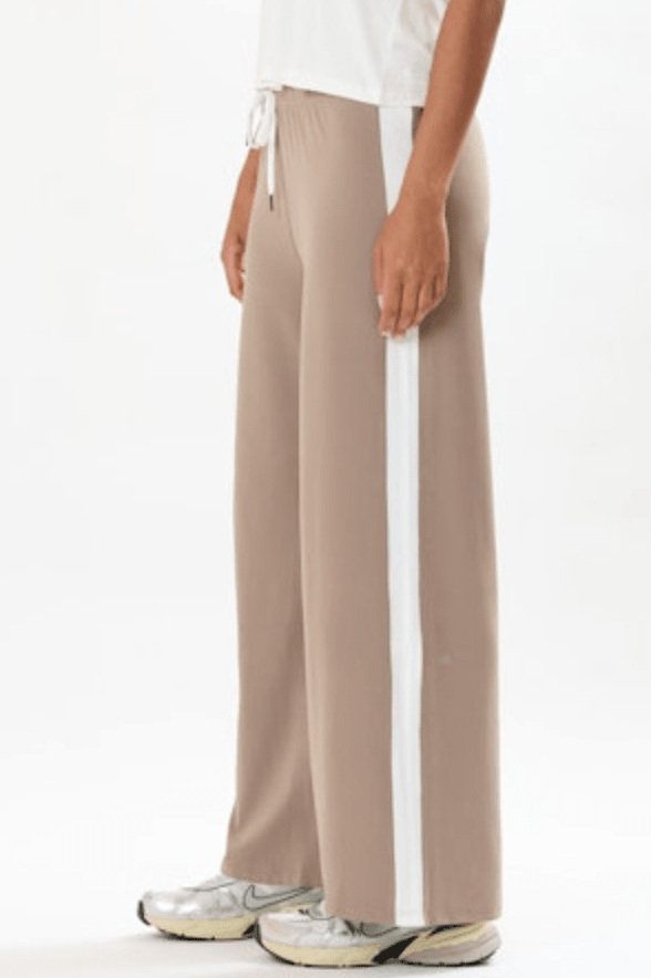 Willow Airweight Wide Leg - Detour Boutiques