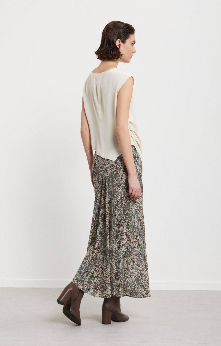 Viscose skirt