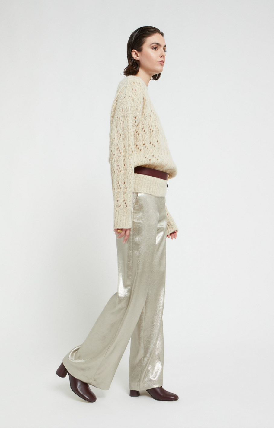 Shiny-effect trousers