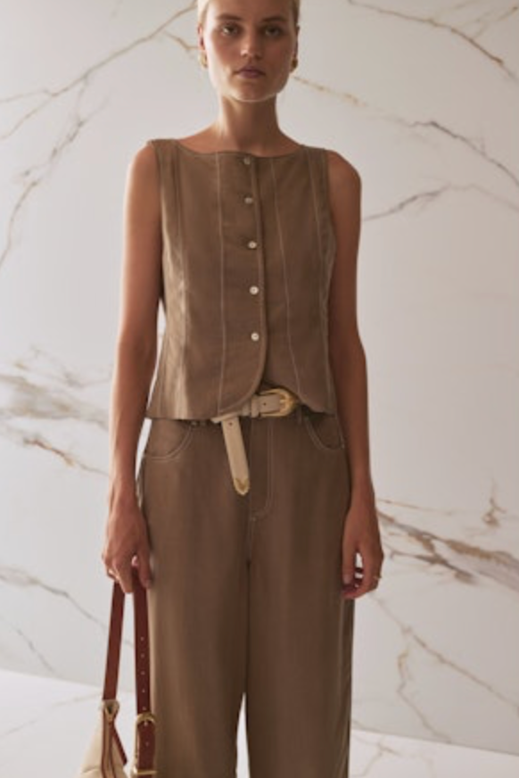 THE KLARA VEST
