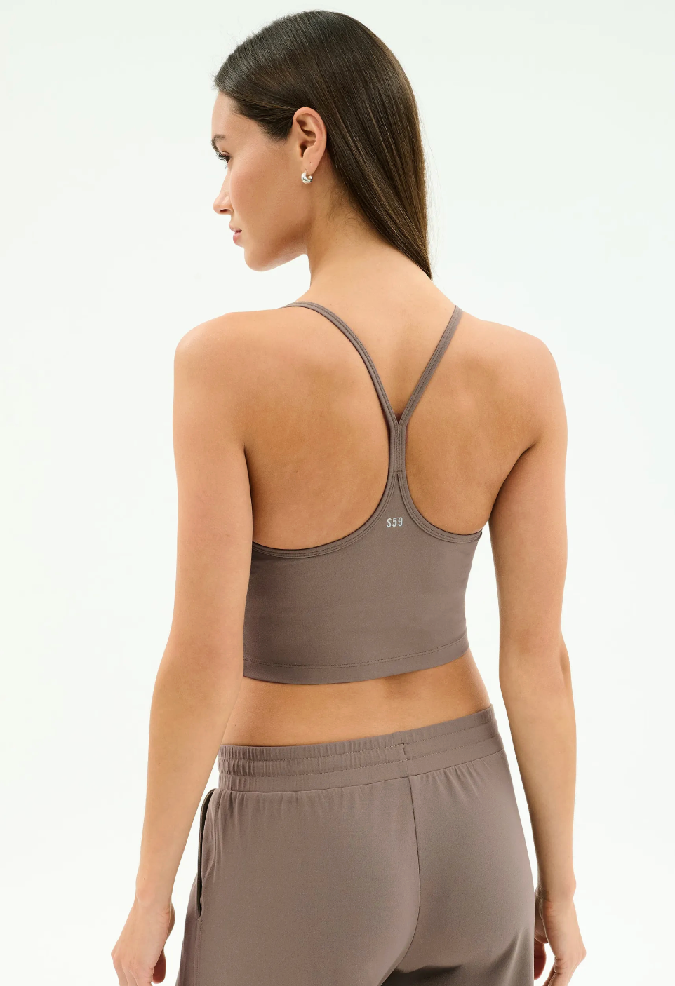 Airweight Crop