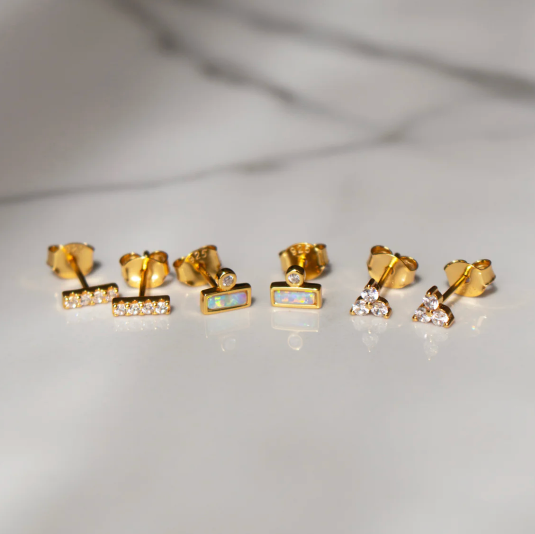 MAEDA BAR STUDS GOLD