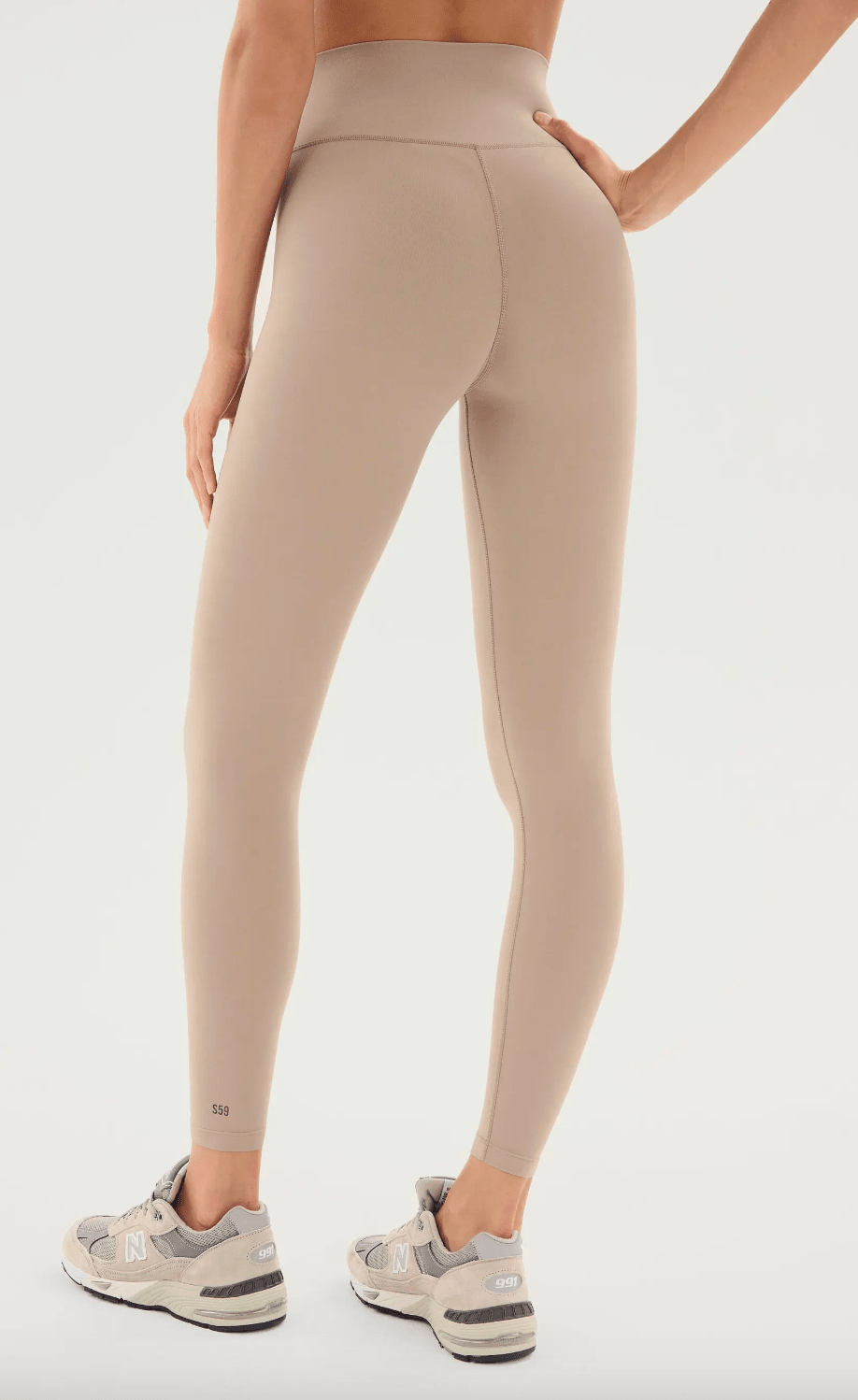 Airweight Super High Waist 7/8 - Detour Boutiques