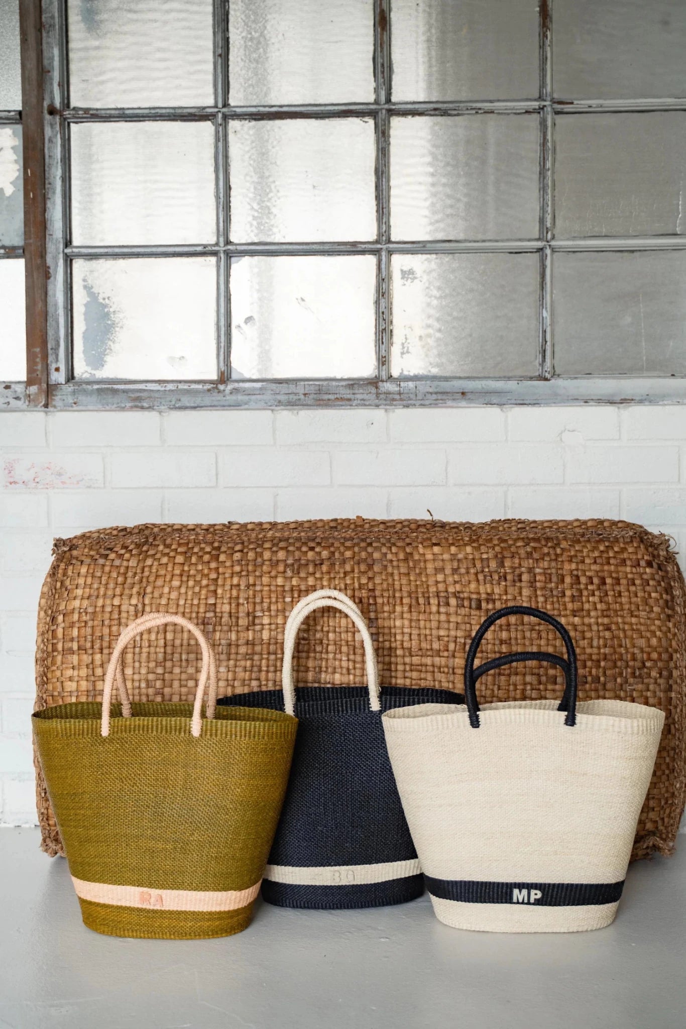 Amaru Large Straw Tote - Detour Boutiques