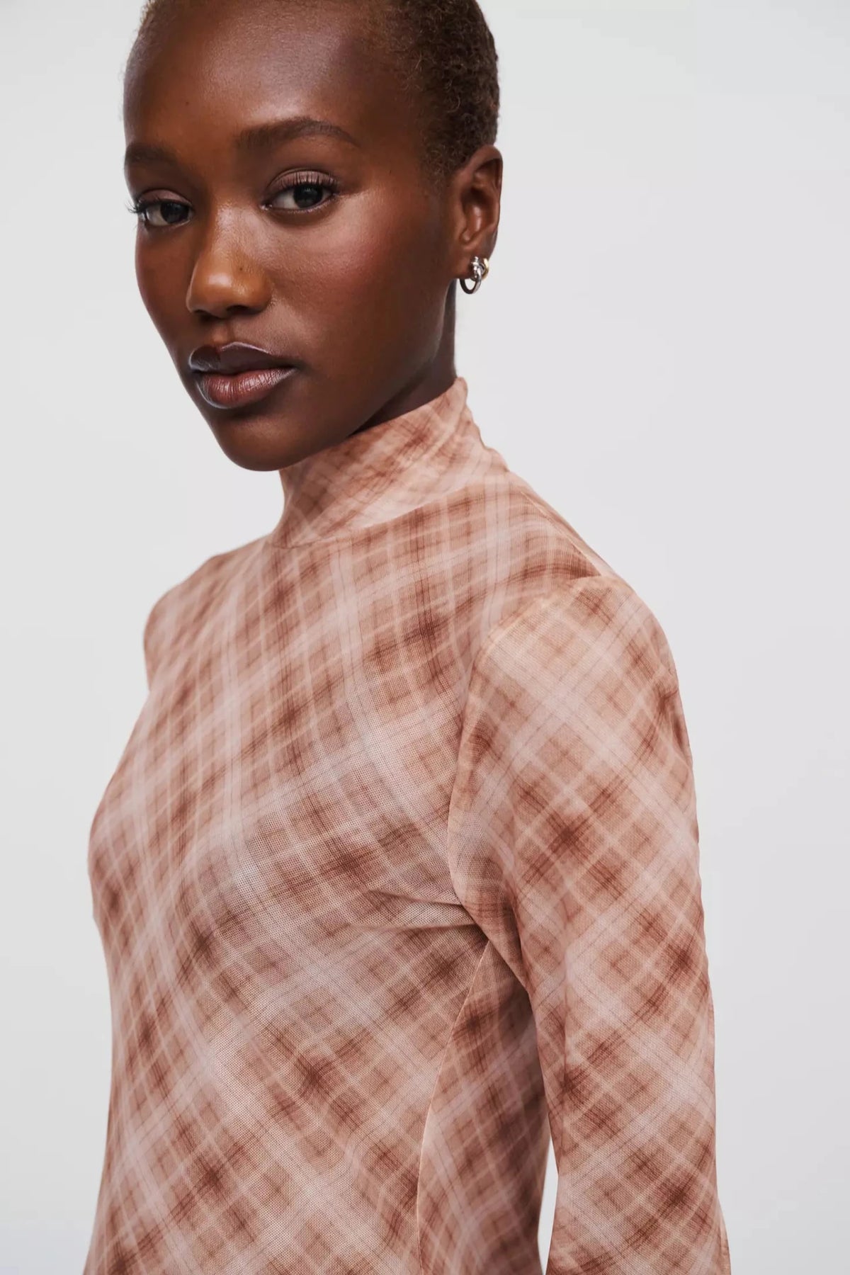 Bourbon Turtleneck Mesh Shirt - Detour Boutiques