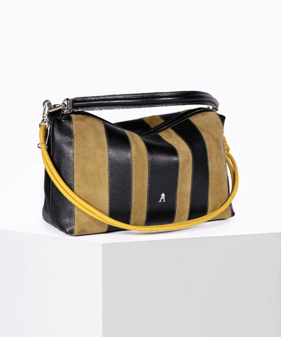 Halo Stripe Noir Sepia - Detour Boutiques