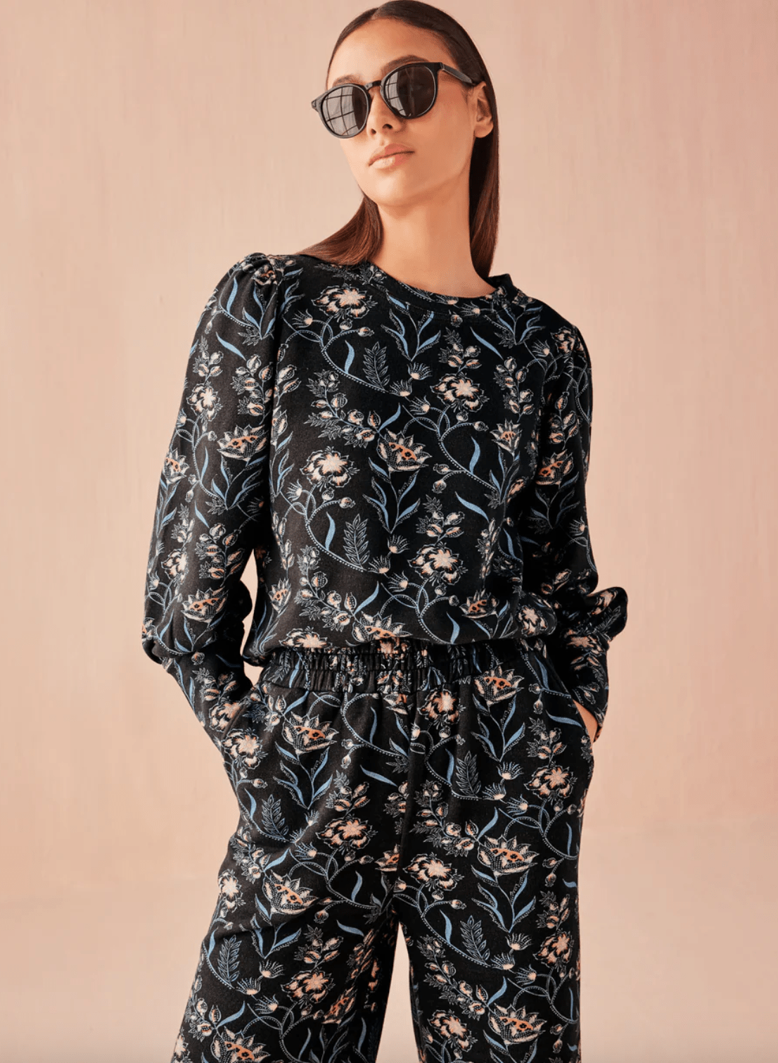 Lydia Sweatshirt - Detour Boutiques