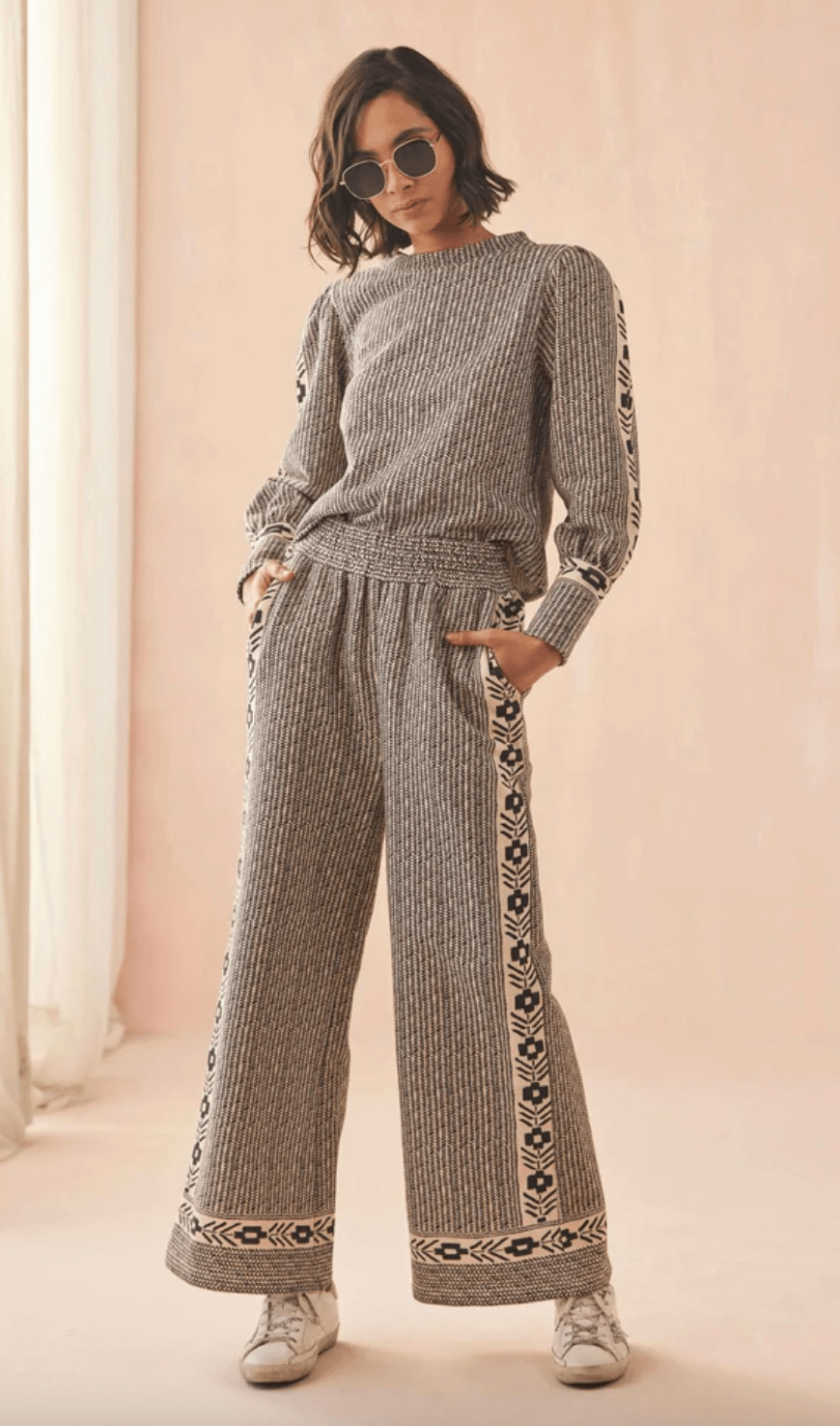 Lydia Sweatshirt - Detour Boutiques