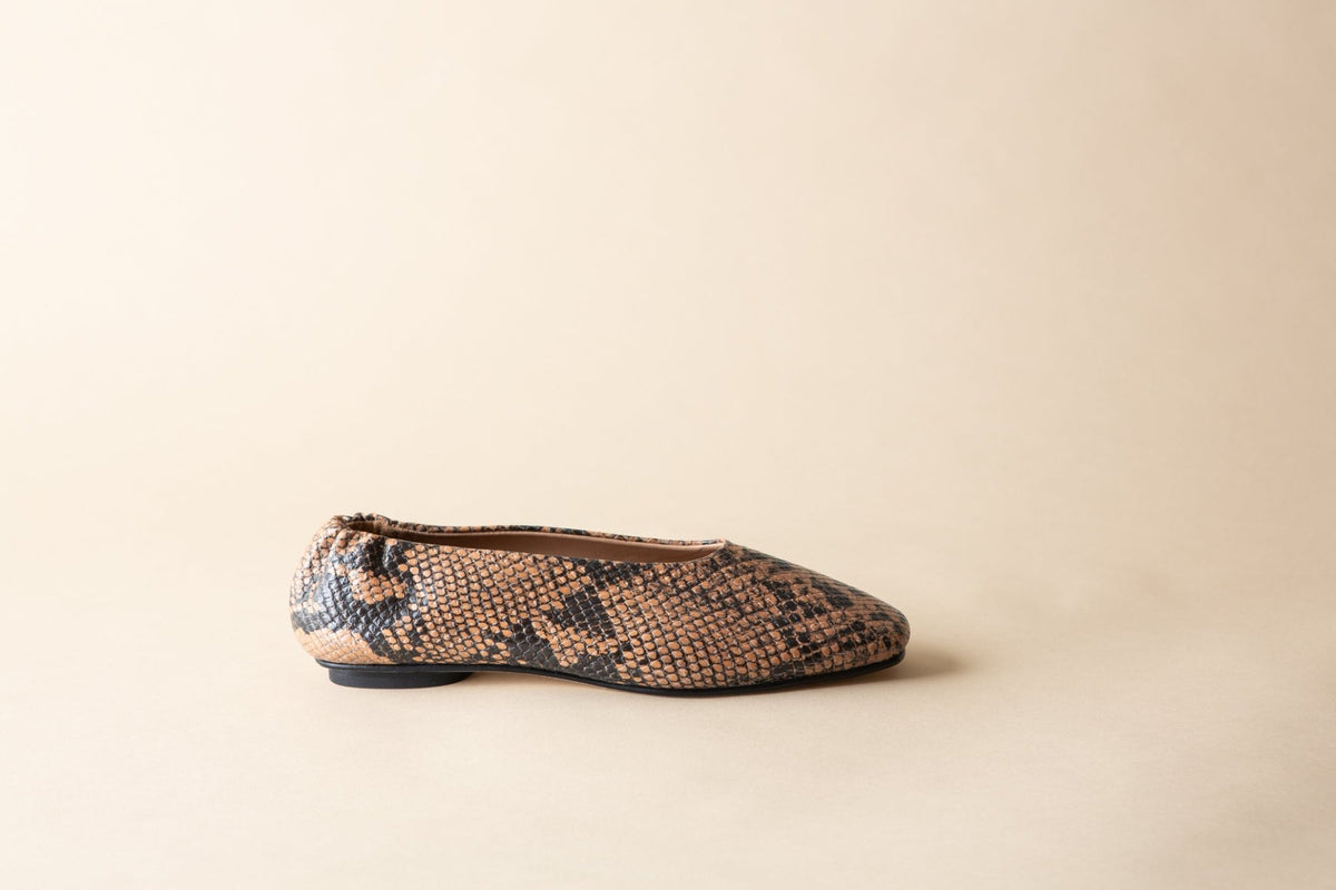 Margaux Flat - Detour Boutiques