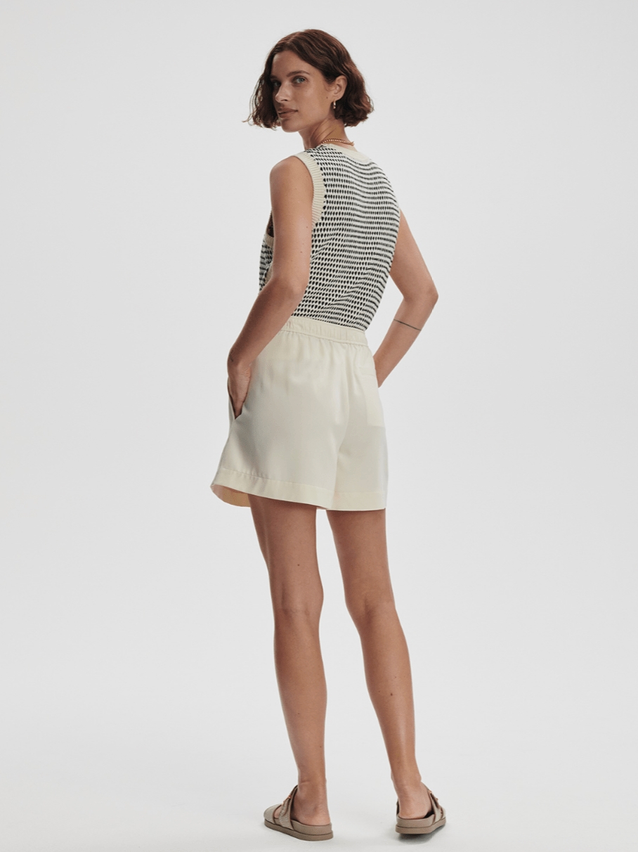 Mariya Easy Pleat Short 4.5 - Detour Boutiques
