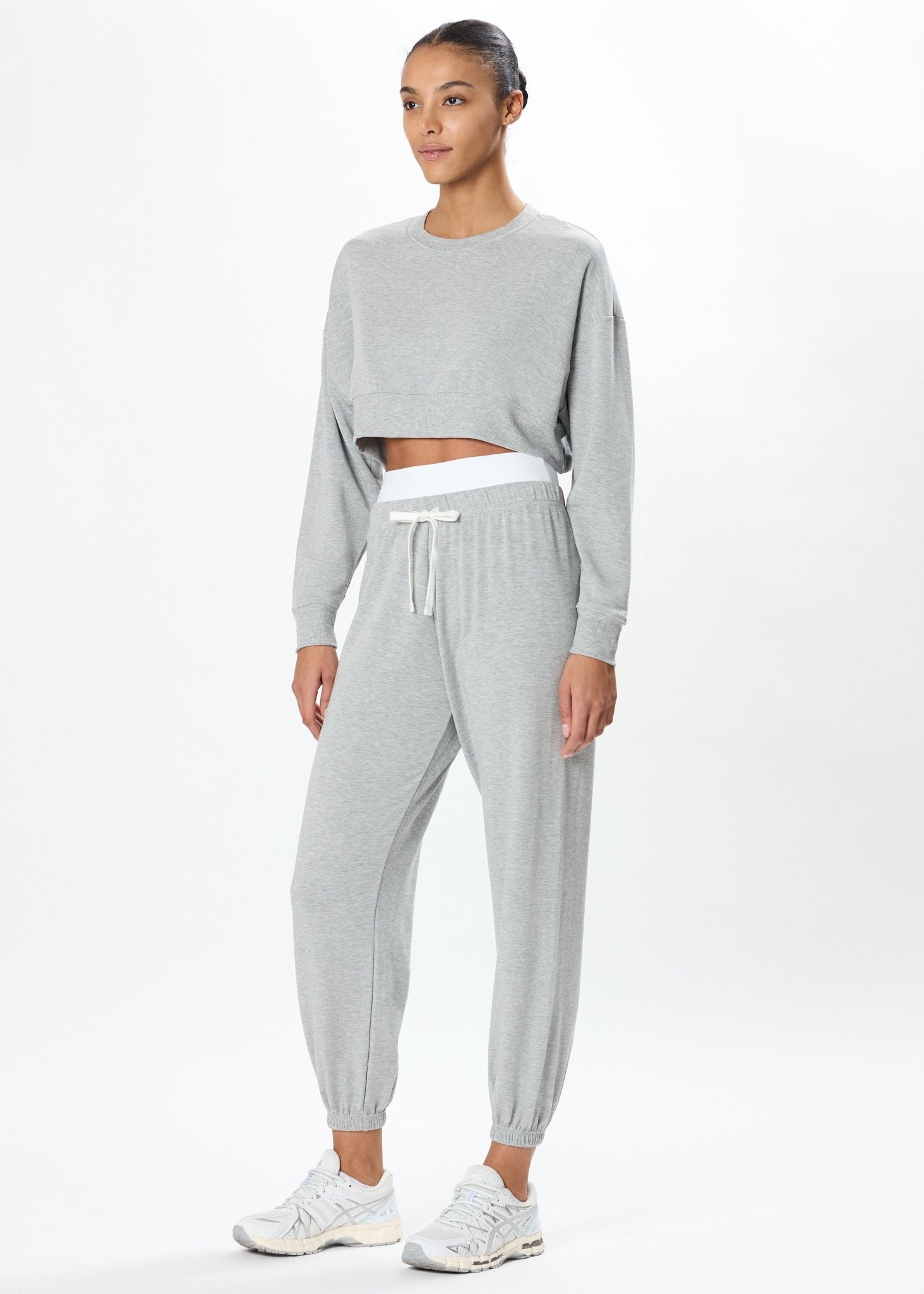 NOAH FLEECE CROP SWEATSHIRT - Detour Boutiques