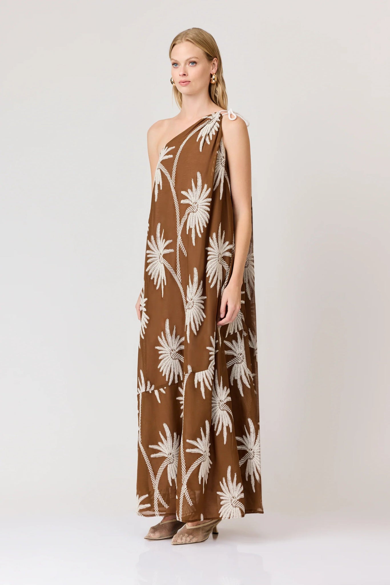 Rikki Embroidered Maxi Dress - Detour Boutiques