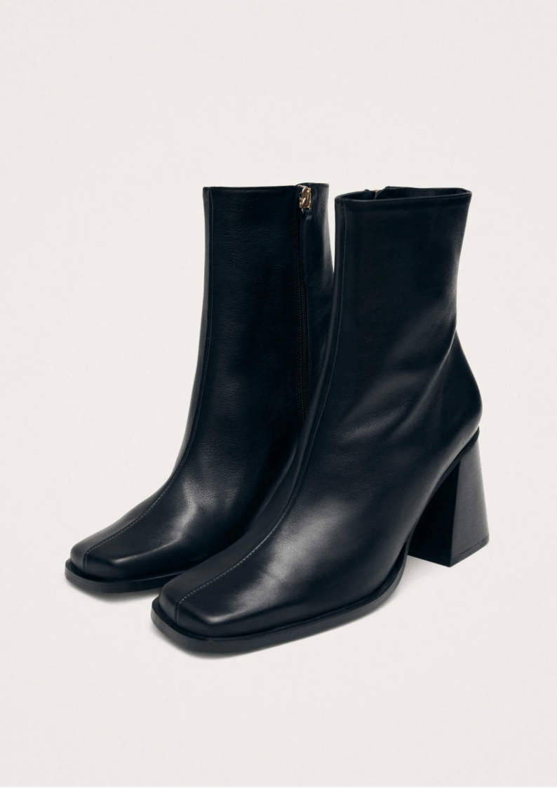 South Black Leather Ankle Boots - Detour Boutiques