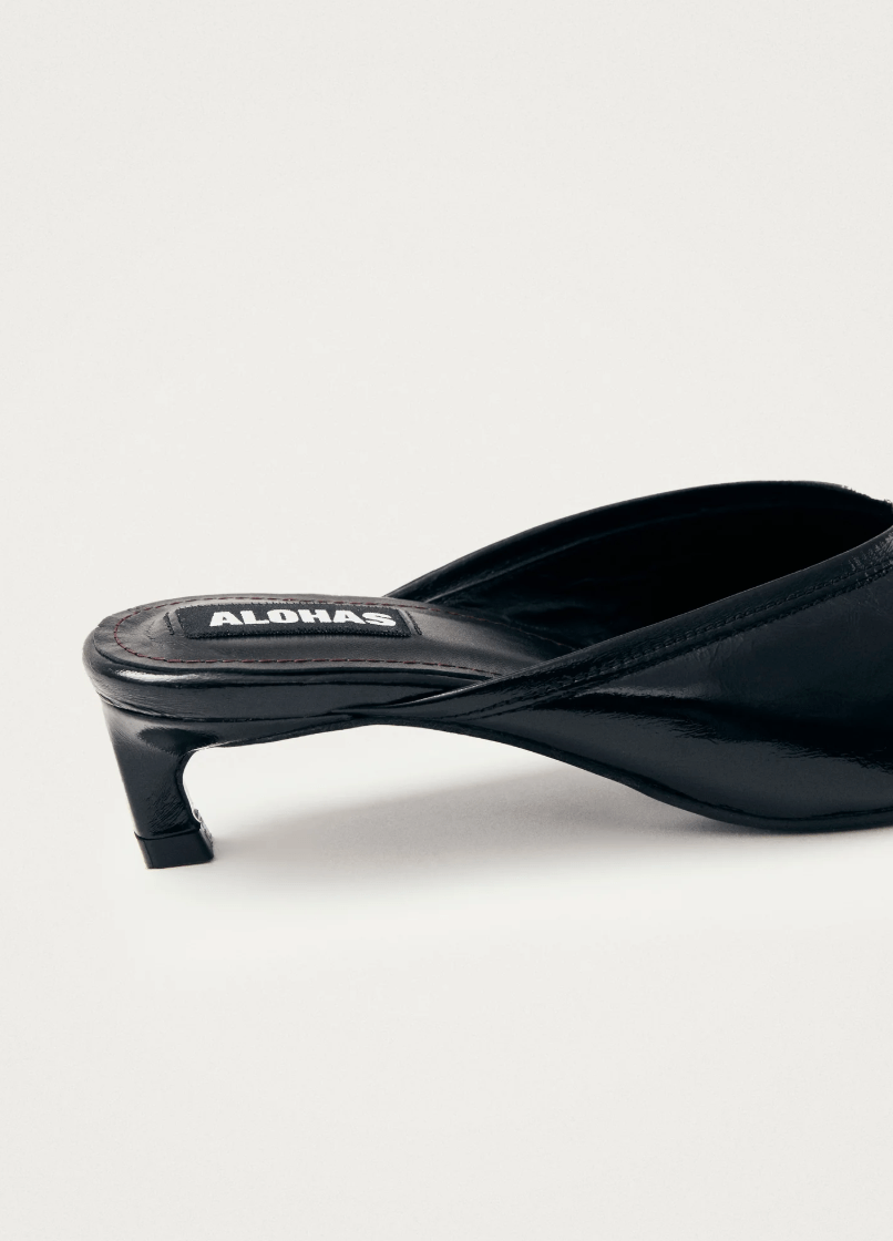 Tessa Onix Black Leather Mules - Detour Boutiques