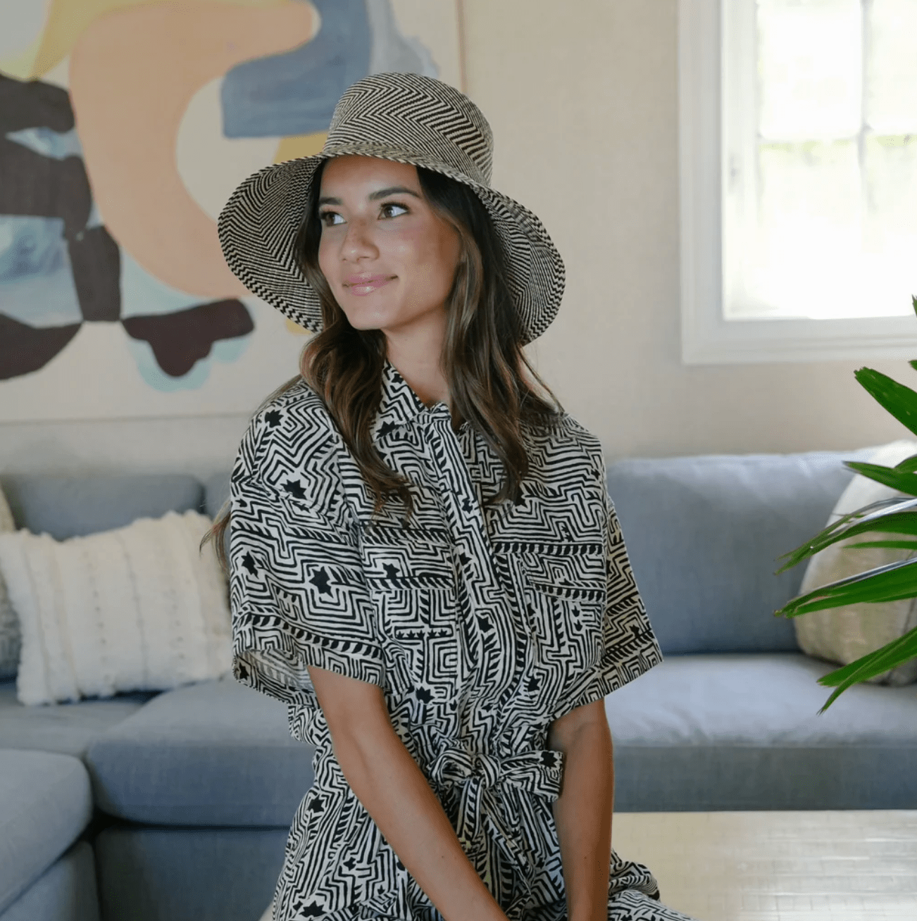 The Sarah Straw Bucket Hat - Detour Boutiques
