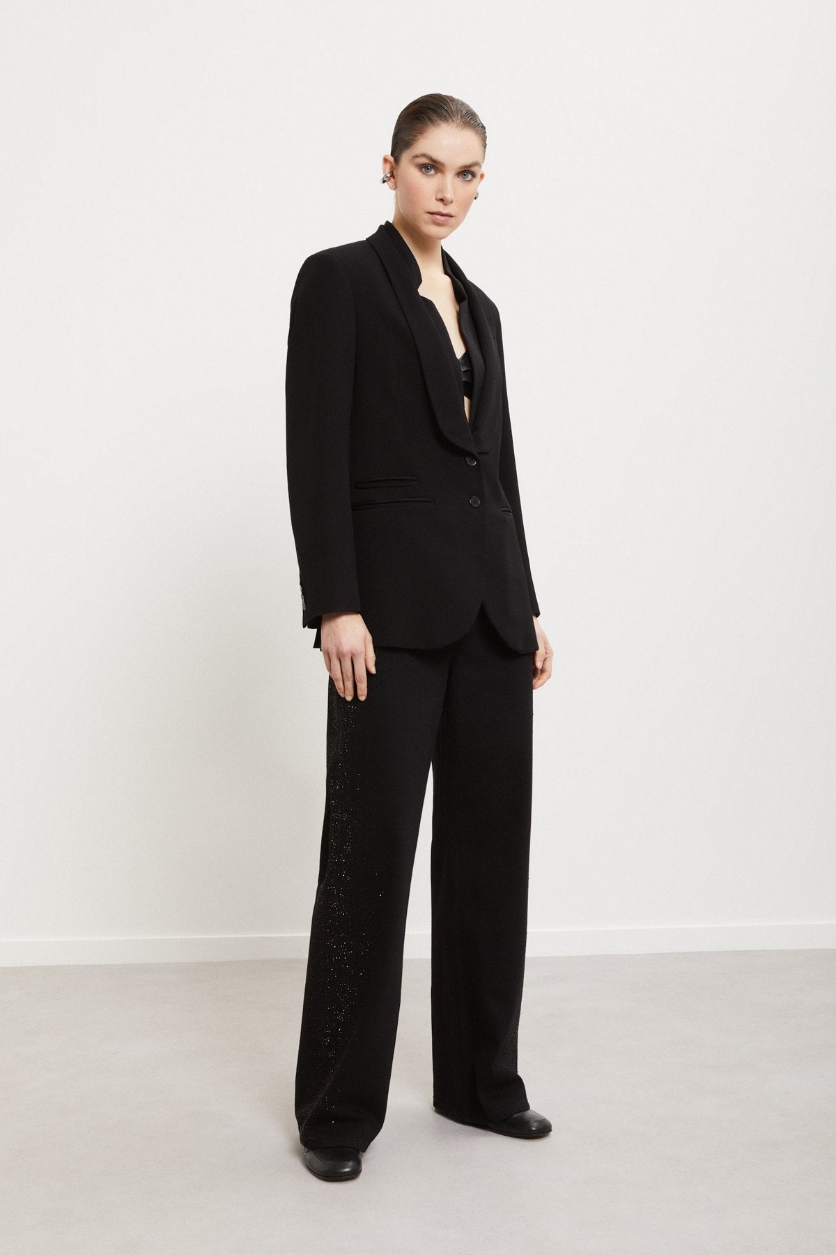 Wide Leg Jeans - Detour Boutiques